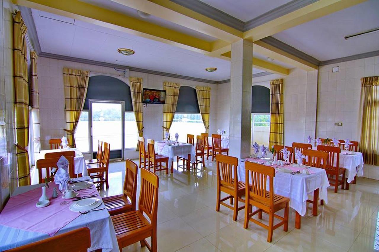 Hotel Smile Pyin Oo Lwin Exterior foto