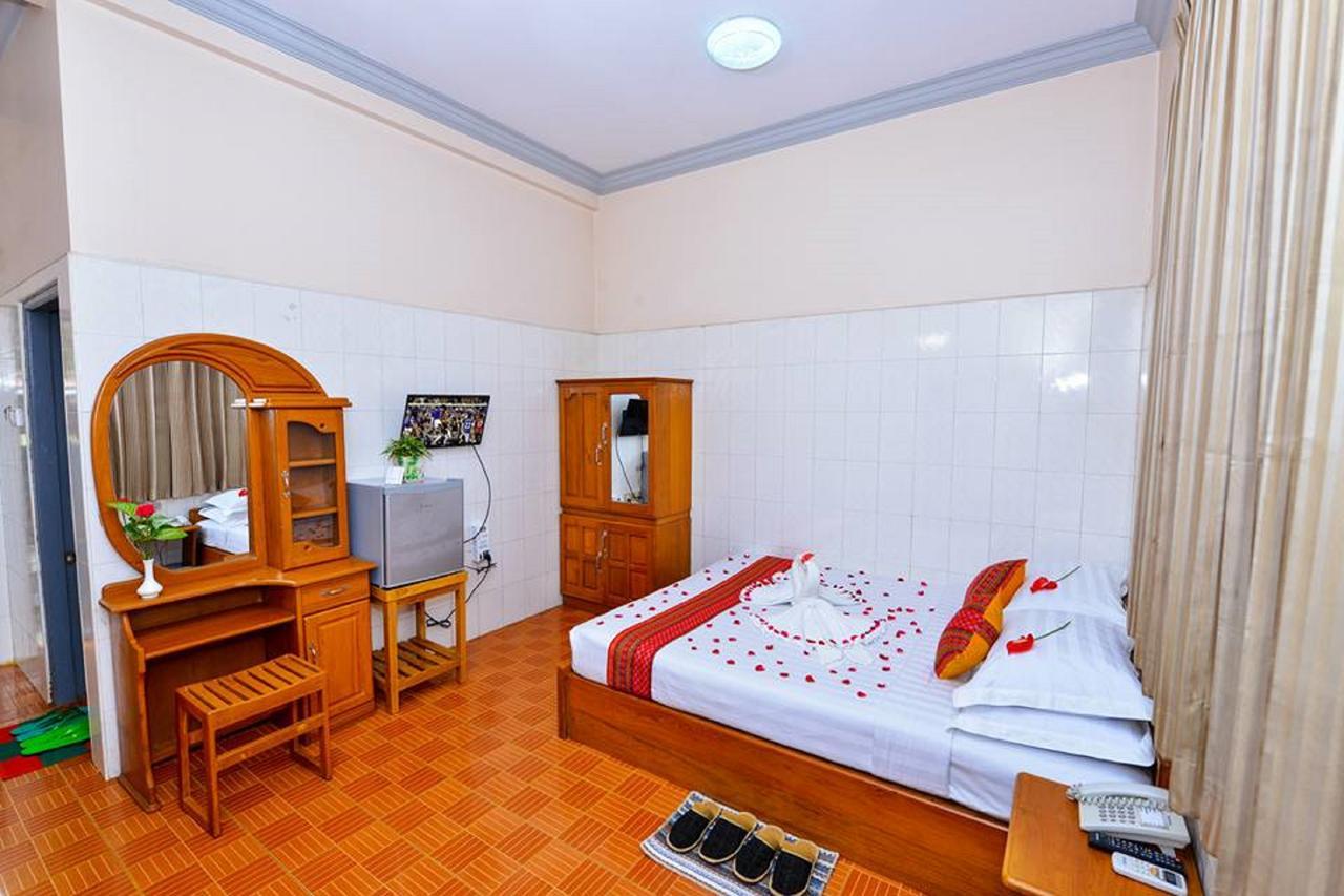 Hotel Smile Pyin Oo Lwin Exterior foto